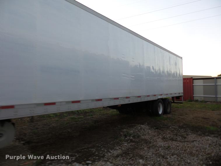 image for item DB6459 2003 Utility 3000R refrigerated van trailer