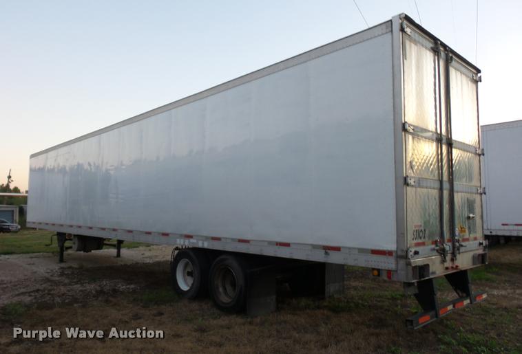 image for item DB6459 2003 Utility 3000R refrigerated van trailer
