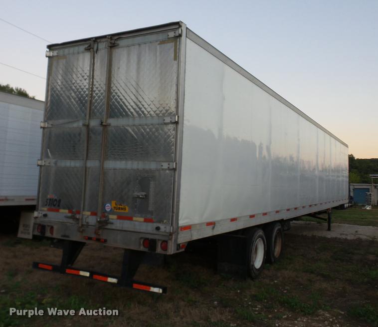 image for item DB6459 2003 Utility 3000R refrigerated van trailer