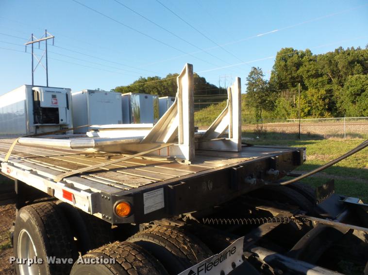 image for item DB6460 2000 Fontaine LFTW-6-8048WSAWK flatbed trailer