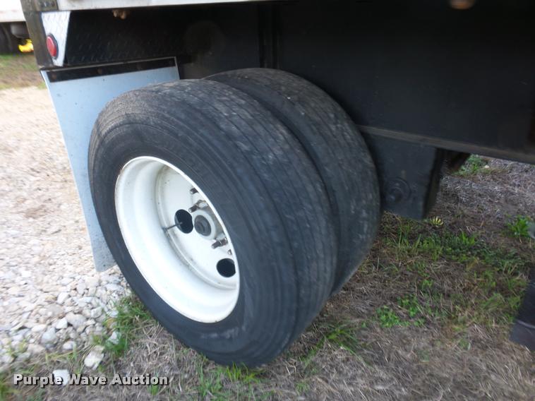 image for item DB6460 2000 Fontaine LFTW-6-8048WSAWK flatbed trailer