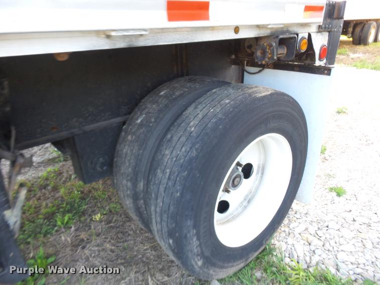 image for item DB6460 2000 Fontaine LFTW-6-8048WSAWK flatbed trailer