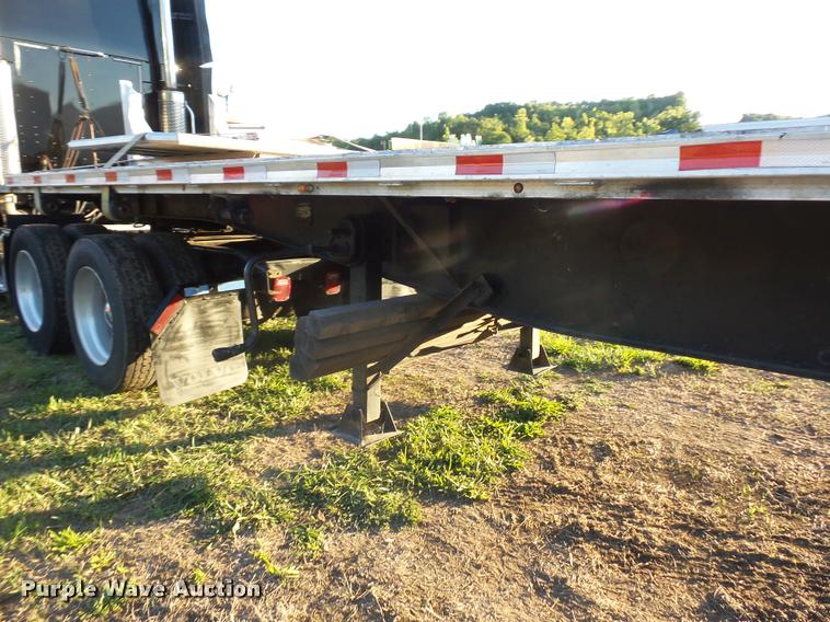 image for item DB6460 2000 Fontaine LFTW-6-8048WSAWK flatbed trailer