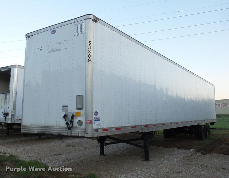 image for item DB6462 2011 Utility 4000D-X dry van trailer