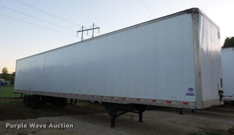 image for item DB6462 2011 Utility 4000D-X dry van trailer