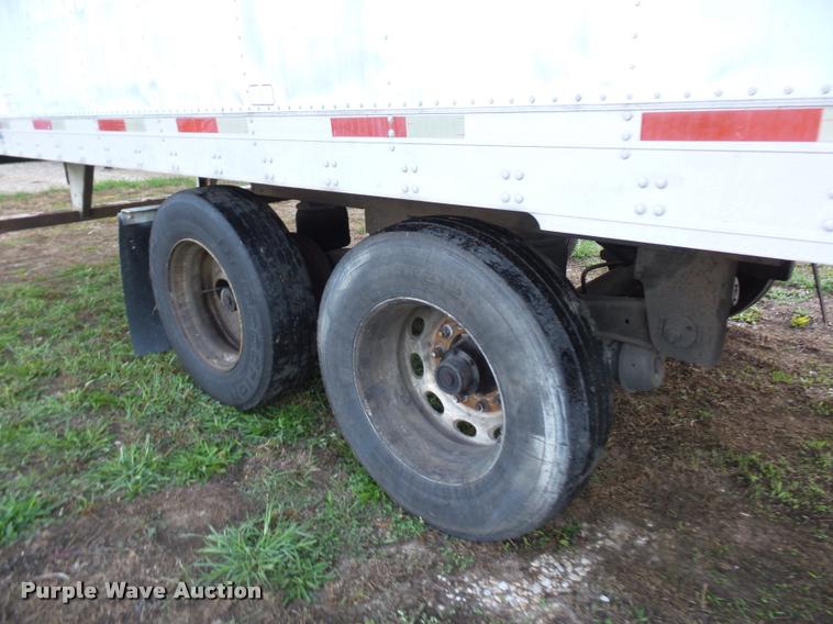 image for item DB6463 2003 Utility 300R refrigerated van trailer