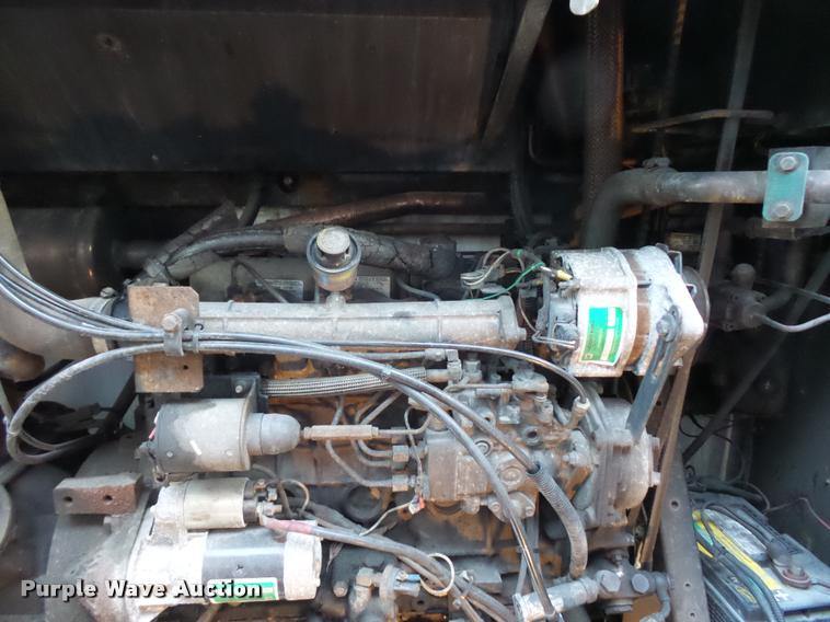 image for item DB6463 2003 Utility 300R refrigerated van trailer