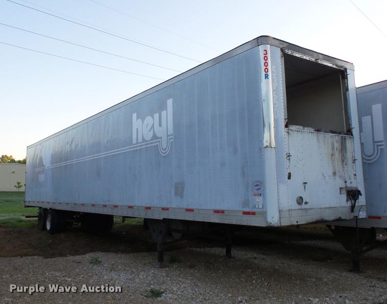 image for item DB6464 2003 Utility 300R refrigerated van trailer