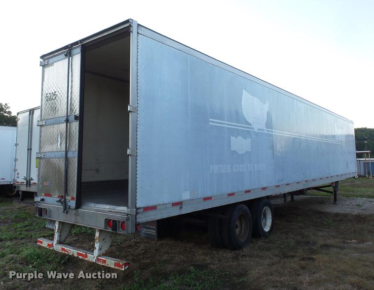 image for item DB6464 2003 Utility 300R refrigerated van trailer