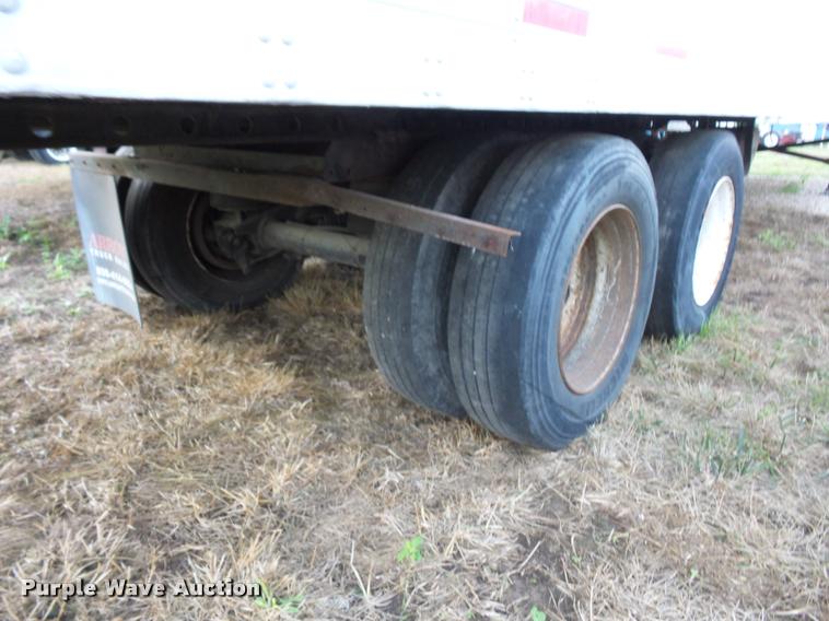 image for item DB6464 2003 Utility 300R refrigerated van trailer