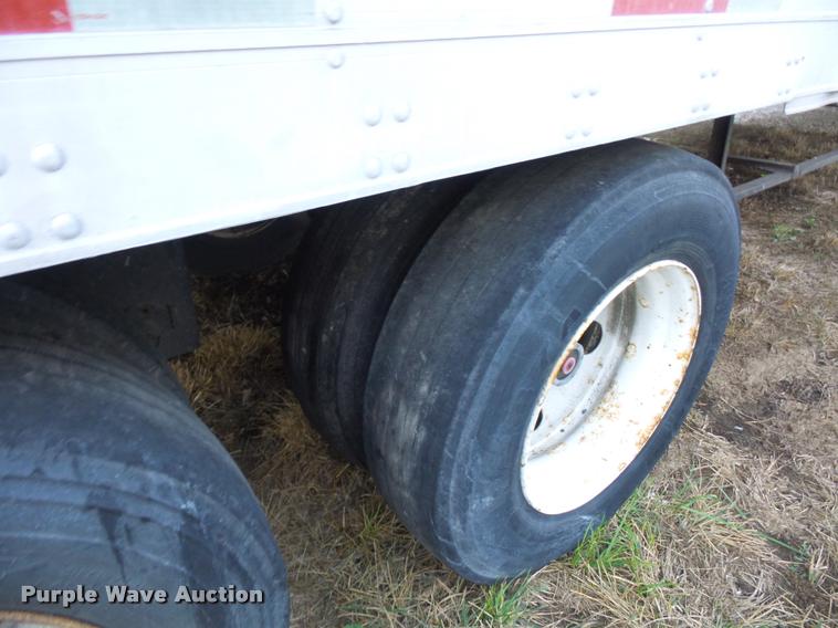 image for item DB6464 2003 Utility 300R refrigerated van trailer