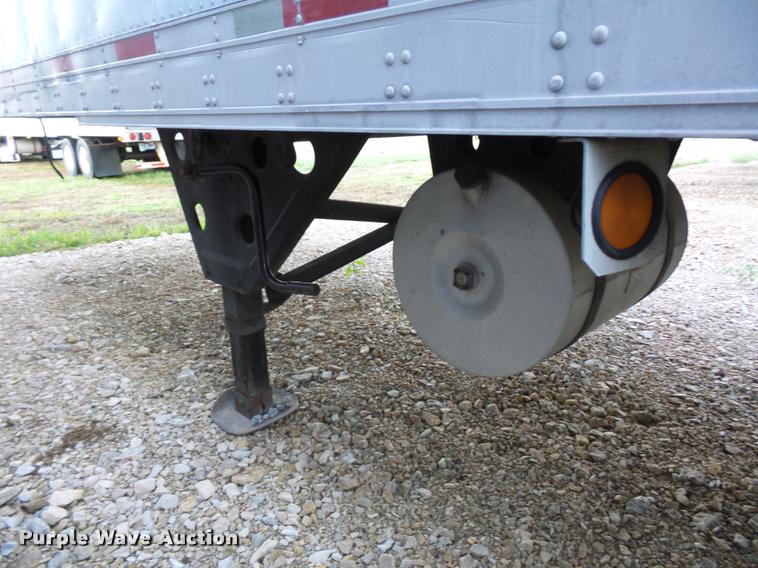 image for item DB6464 2003 Utility 300R refrigerated van trailer