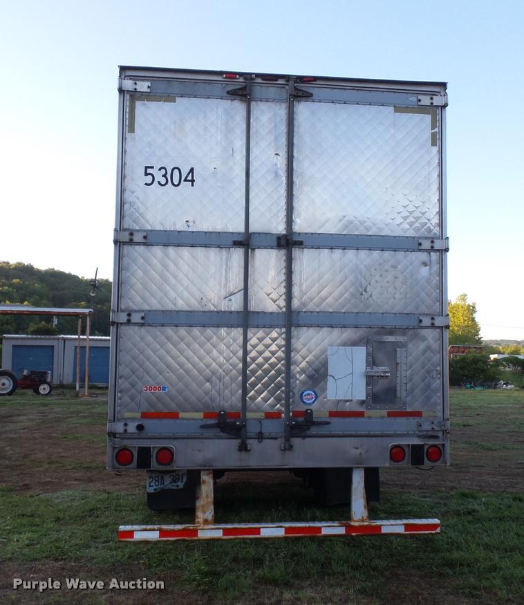 image for item DB6465 2002 Utility 300R refrigerated van trailer