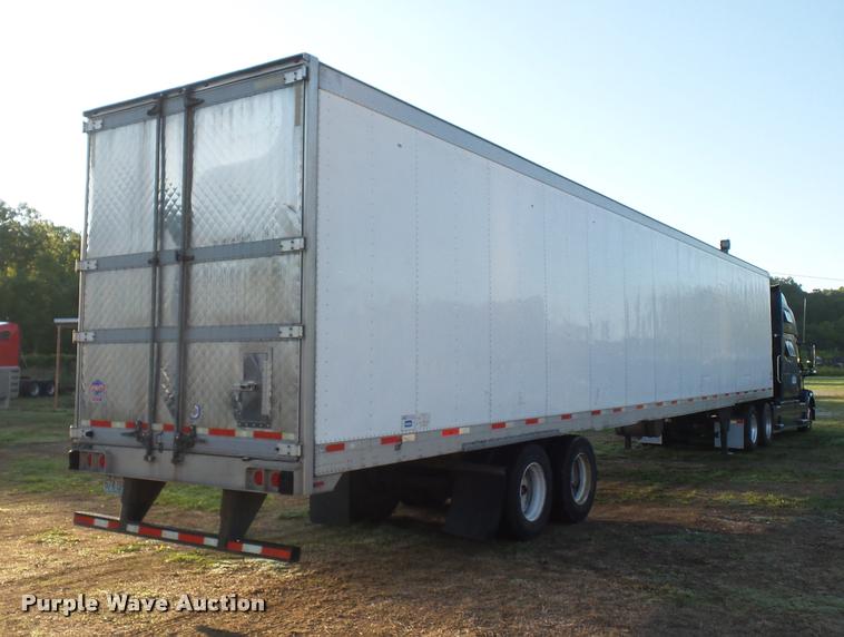 image for item DB6467 2009 Utility 300R refrigerated van trailer
