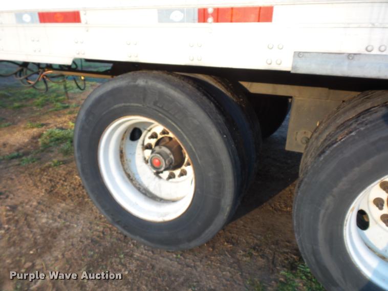 image for item DB6467 2009 Utility 300R refrigerated van trailer