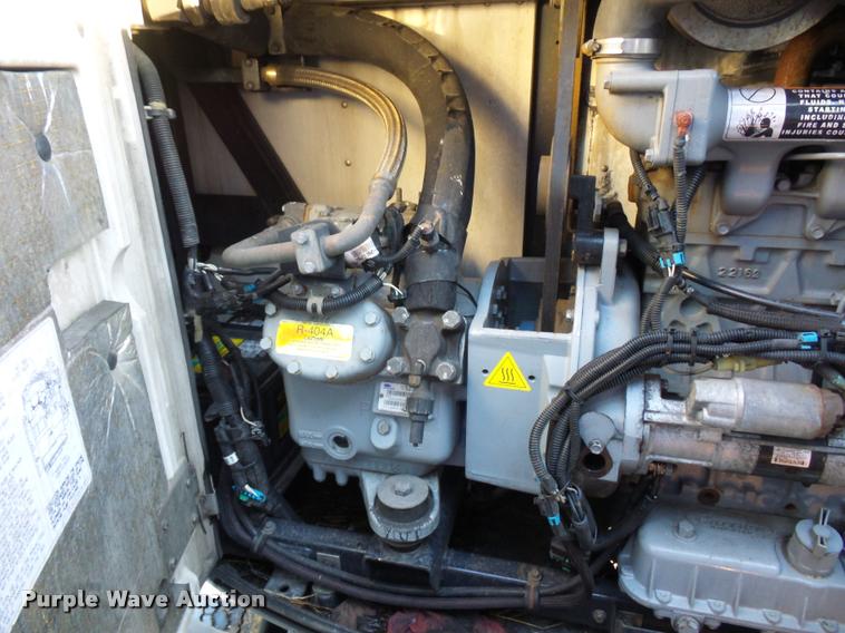 image for item DB6467 2009 Utility 300R refrigerated van trailer