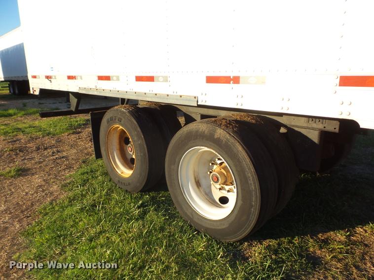image for item DB6468 2009 Utility 300R refrigerated van trailer