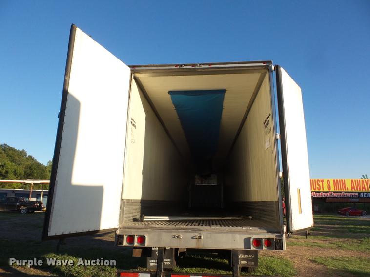 image for item DB6468 2009 Utility 300R refrigerated van trailer