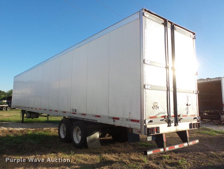 image for item DB6469 2009 Utility 300R refrigerated van trailer