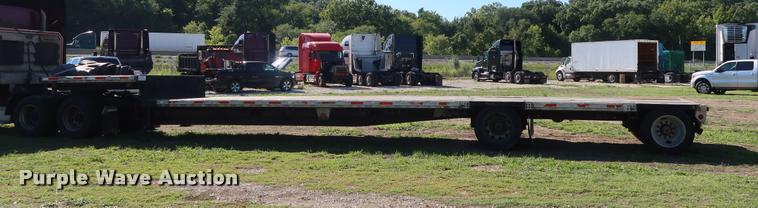 image for item DB6474 2005 Fontaine drop deck trailer