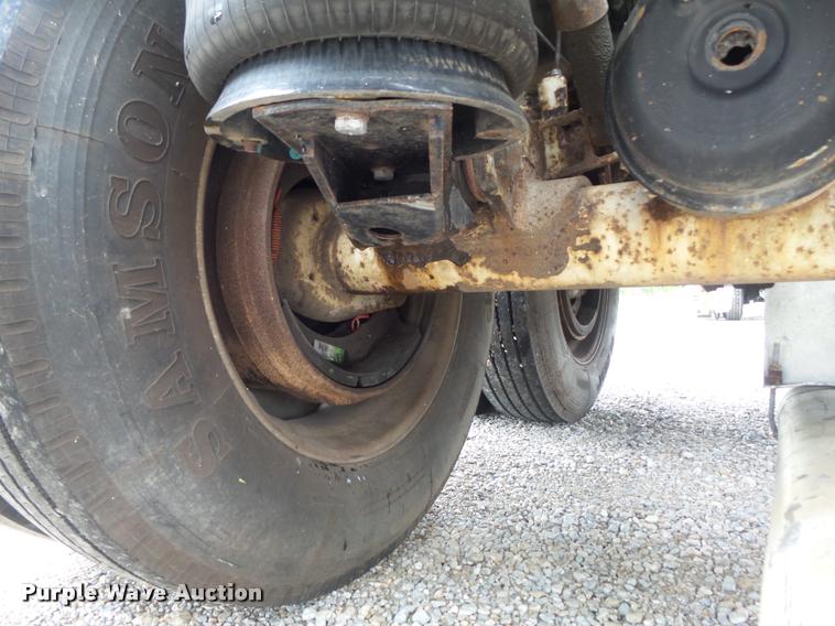 image for item DB6475 1990 Heil dry bulk pneumatic tank trailer