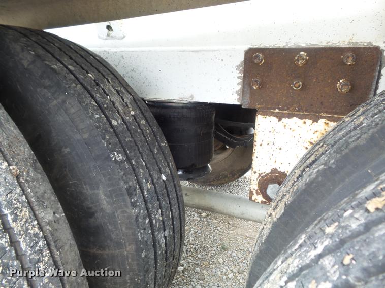 image for item DB6475 1990 Heil dry bulk pneumatic tank trailer