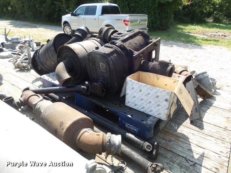 image for item DB6475 1990 Heil dry bulk pneumatic tank trailer