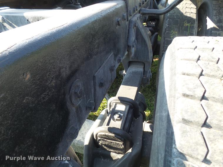 image for item DB6499 2000 Peterbilt 378 semi truck