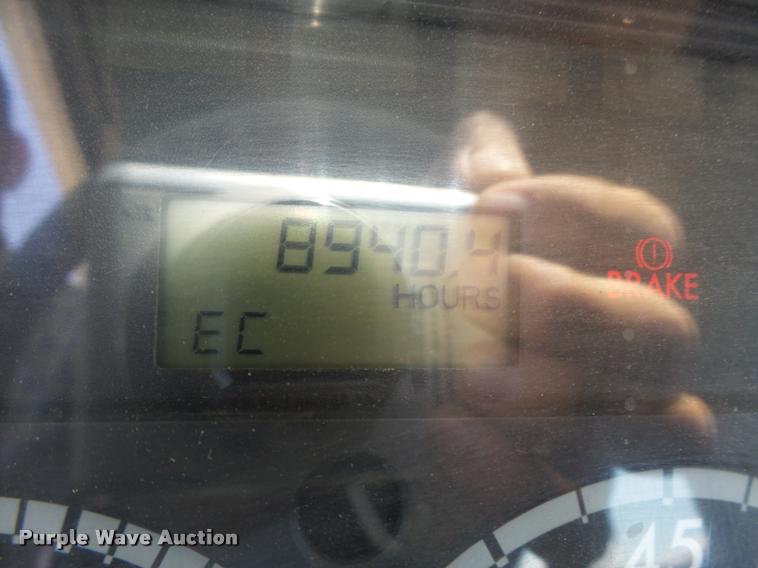 image for item DC3925 2006 Freightliner Columbia L120 semi truck