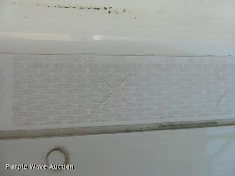 image for item DC3925 2006 Freightliner Columbia L120 semi truck