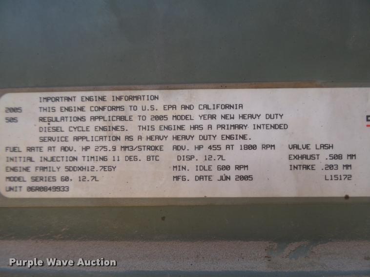 image for item DC3926 2006 Freightliner Columbia L120 semi truck