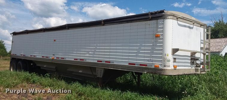 image for item DC4939 1996 Timpte double hopper bottom grain trailer
