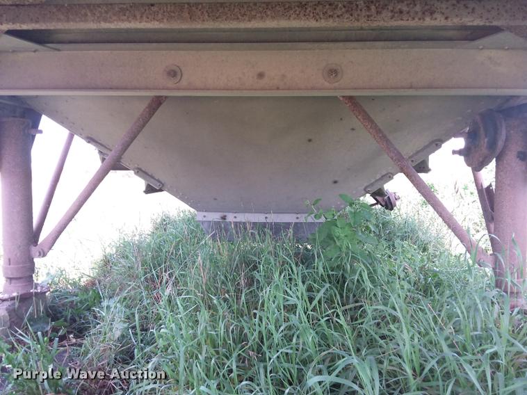 image for item DC4939 1996 Timpte double hopper bottom grain trailer