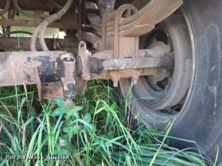 image for item DC4939 1996 Timpte double hopper bottom grain trailer