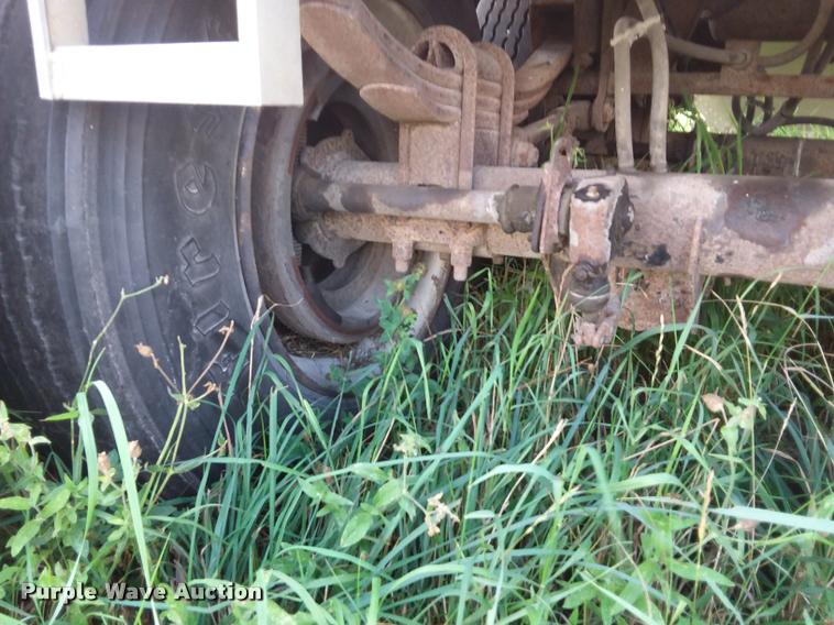 image for item DC4939 1996 Timpte double hopper bottom grain trailer