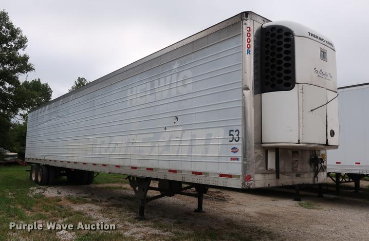 image for item DD1684 2004 Utility 3000R refrigerated van trailer