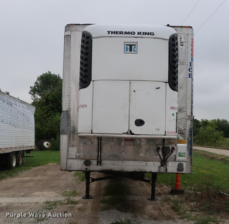 image for item DD1685 2004 Utility 3000R refrigerated van trailer