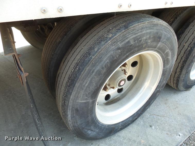 image for item DH9691 1999 Wabash refrigerated van trailer