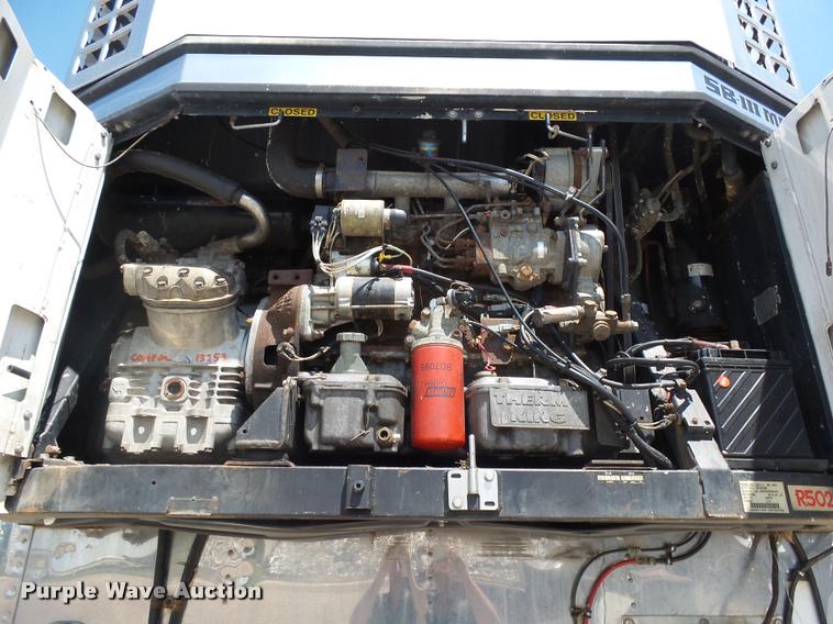 image for item DH9691 1999 Wabash refrigerated van trailer