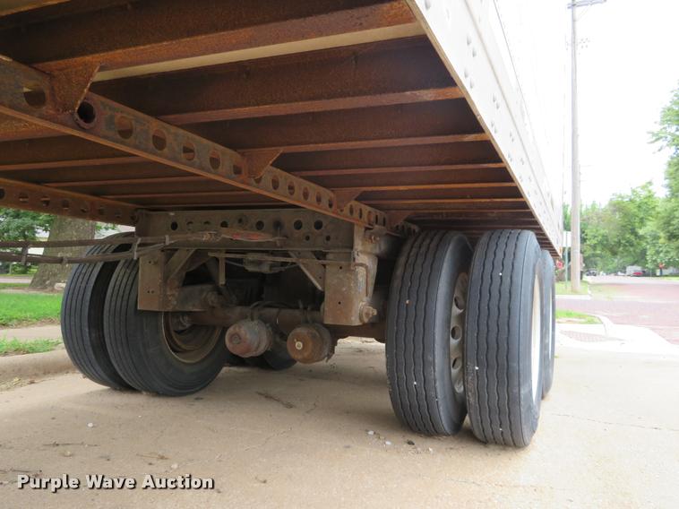 image for item DI9862 2000 Wabash refrigerated van trailer