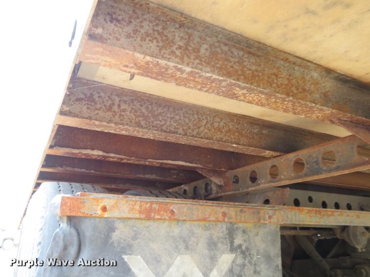 image for item DI9862 2000 Wabash refrigerated van trailer