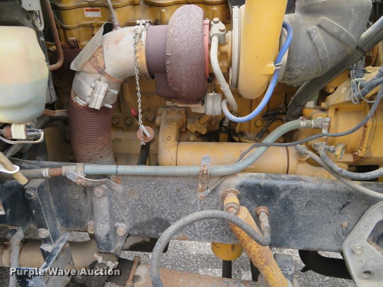 image for item DI9863 1994 Peterbilt 379 semi truck