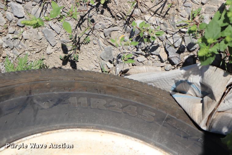 image for item DQ9382 1978 Fruehauf DC4-M2-240 end dump trailer