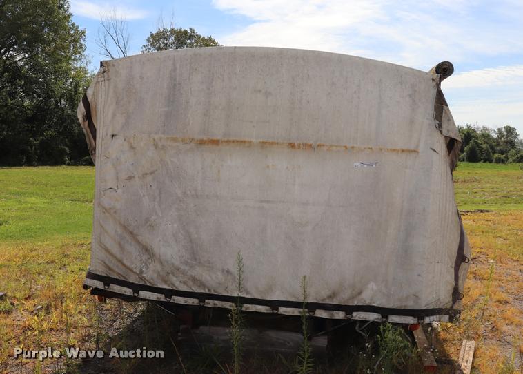 image for item DQ9396 Steel flatbed