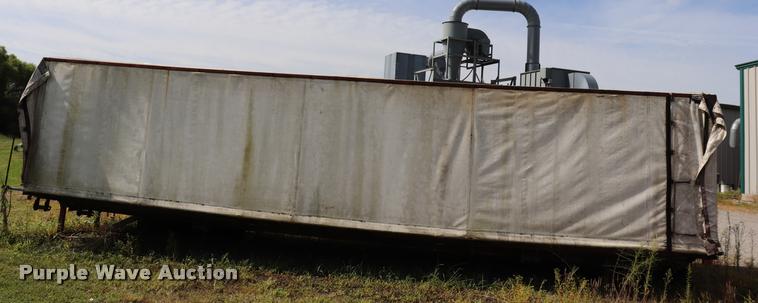 image for item DQ9396 Steel flatbed