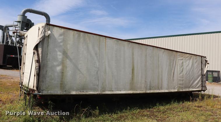 image for item DQ9396 Steel flatbed