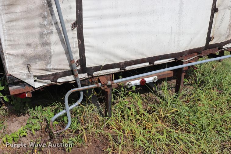 image for item DQ9396 Steel flatbed