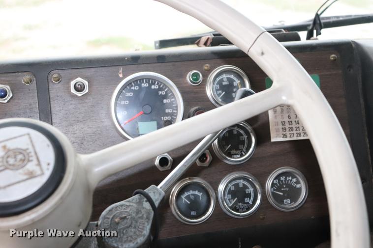 image for item DQ9447 1983 Kenworth K10 semi truck