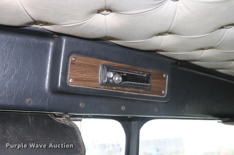 image for item DQ9447 1983 Kenworth K10 semi truck