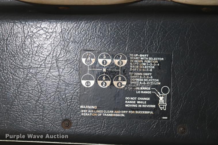 image for item DQ9447 1983 Kenworth K10 semi truck